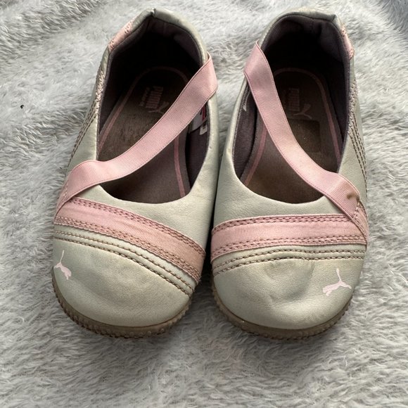 PUMA Kinder-Fit Flats in Gray & Pink Toddler Sz 9 - Picture 2 of 7